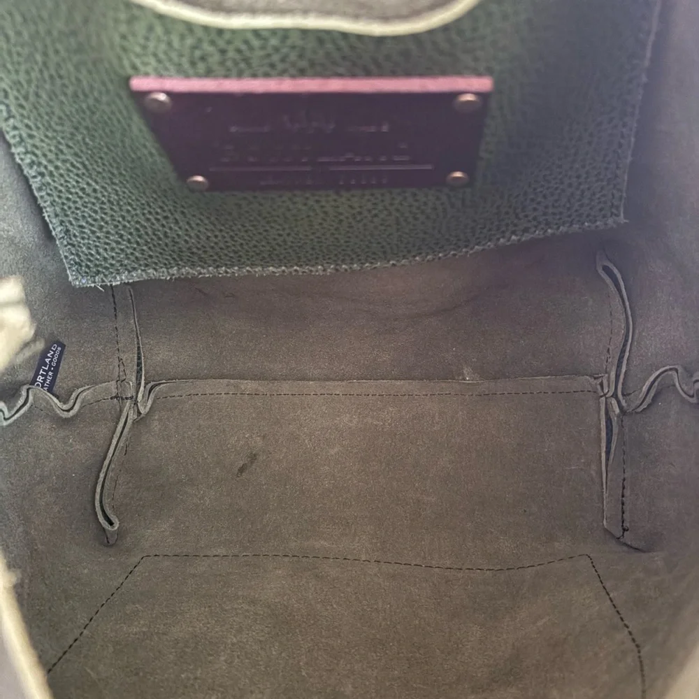 Large Tote π¦ Avocado π¦ - Picture 5 of 11